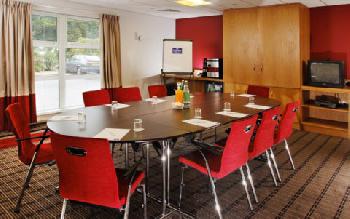 Holiday Inn Express SWINDON-WEST M4,JCT.16