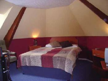 Hare and Hounds Hotel
