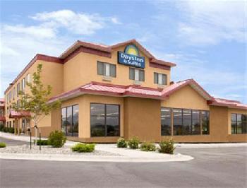Days Inn & Suites Bozeman
