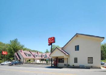 Econo Lodge Inn & Suites