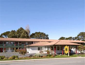 Super 8 Monterey/Carmel
