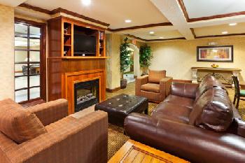 Holiday Inn Express Hotel & Suites REIDSVILLE