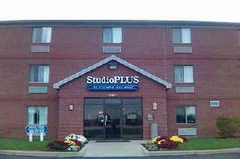 Studio Plus Deluxe Studios - Evansville - East