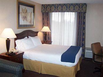 Cobb Galleria Inn