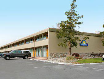 Days Inn Airport