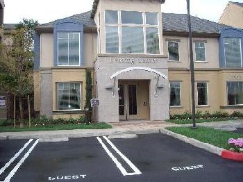 Oakwood at KELVIN COURT