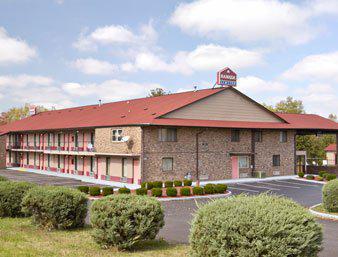 Ramada Limited Clarksville, TN