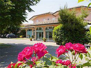 Alla Campagna - The Chocolate & Flowers Hotel