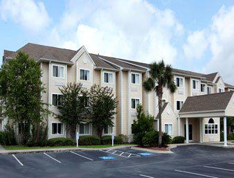 Microtel Inn and Suites Brunswick-North
