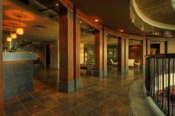 Lonsdale Quay Hotel