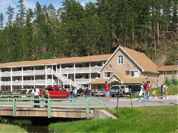 Keystone Boardwalk Inn and Suites