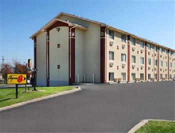 Super 8 Bloomington