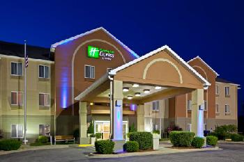 Holiday Inn Express Hotel & Suites BEDFORD