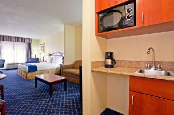 Holiday Inn Express Hotel & Suites VICKSBURG