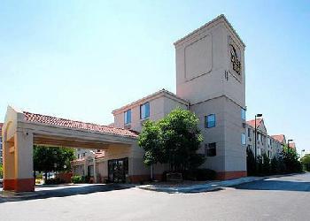 Sleep Inn Denver International Airport