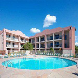 Canyon Plaza resort