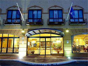 All Seasons Perth