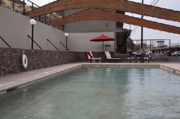 Celilo Inn