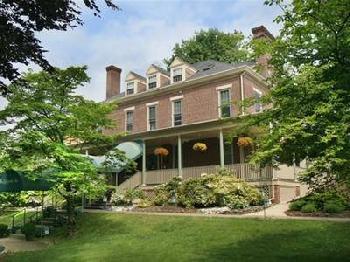 The Lafayette Inn