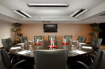 Crowne Plaza INDIANAPOLIS-AIRPORT