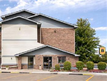 Super 8 Belleville