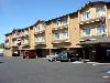 Clackamas Inn and Suites