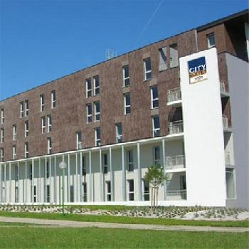 PARK SUITES NANTES ATLANTIS