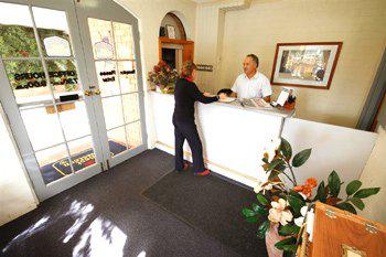 BEST WESTERN Blue Diamond Motor Inn
