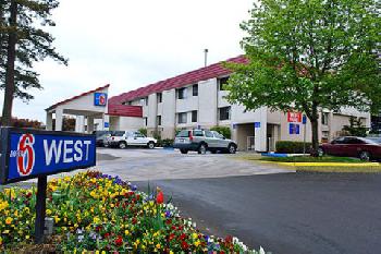 Motel 6 Portland  Tigard West Dr