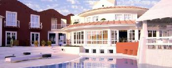 Coluccia Hotel And Beach Club