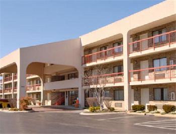 Super 8 Hermitage Nashville