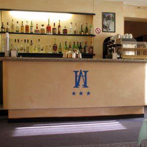 Hotel Adriano