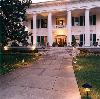 1842 Inn