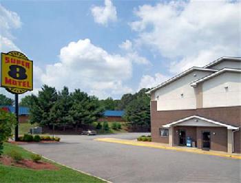 Super 8  Richmond Midlothian Turnpike