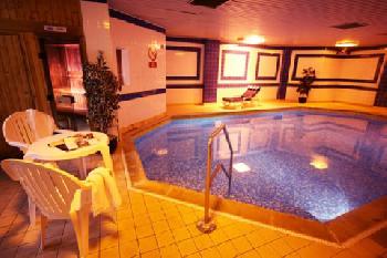 Ramada Livingston