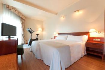 TRYP Gijon Rey Pelayo Hotel