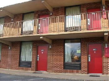Red Carpet Inn Orange