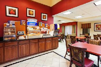 Holiday Inn Express Hotel & Suites KNOXVILLE-NORTH-I-75 EXIT 112