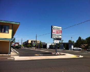 Greenway Motel
