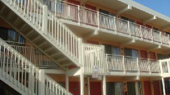 Seaside Sands Inn