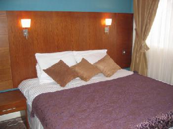 Antonine Hotel