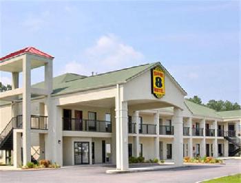 Super 8 Petersburg