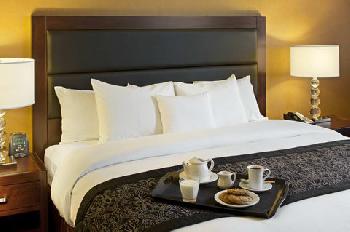 DoubleTree by Hilton Cleveland Downtown  Lakeside