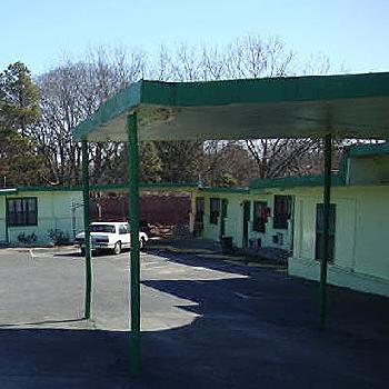 Madill Inn