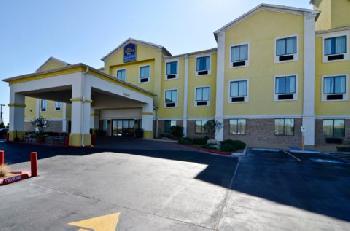 BEST WESTERN PLUS Schulenburg Inn & Suites
