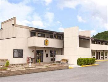 Super 8 Bridgeport/Clarksburg Area