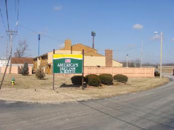 Americas Best Inn and Suites Caseyville