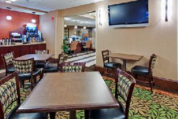 Holiday Inn Express HARRISBURG EAST