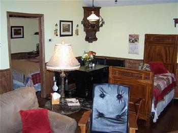Alling House Bed and Breakfast