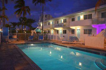 Hollywood Beachside Boutique S